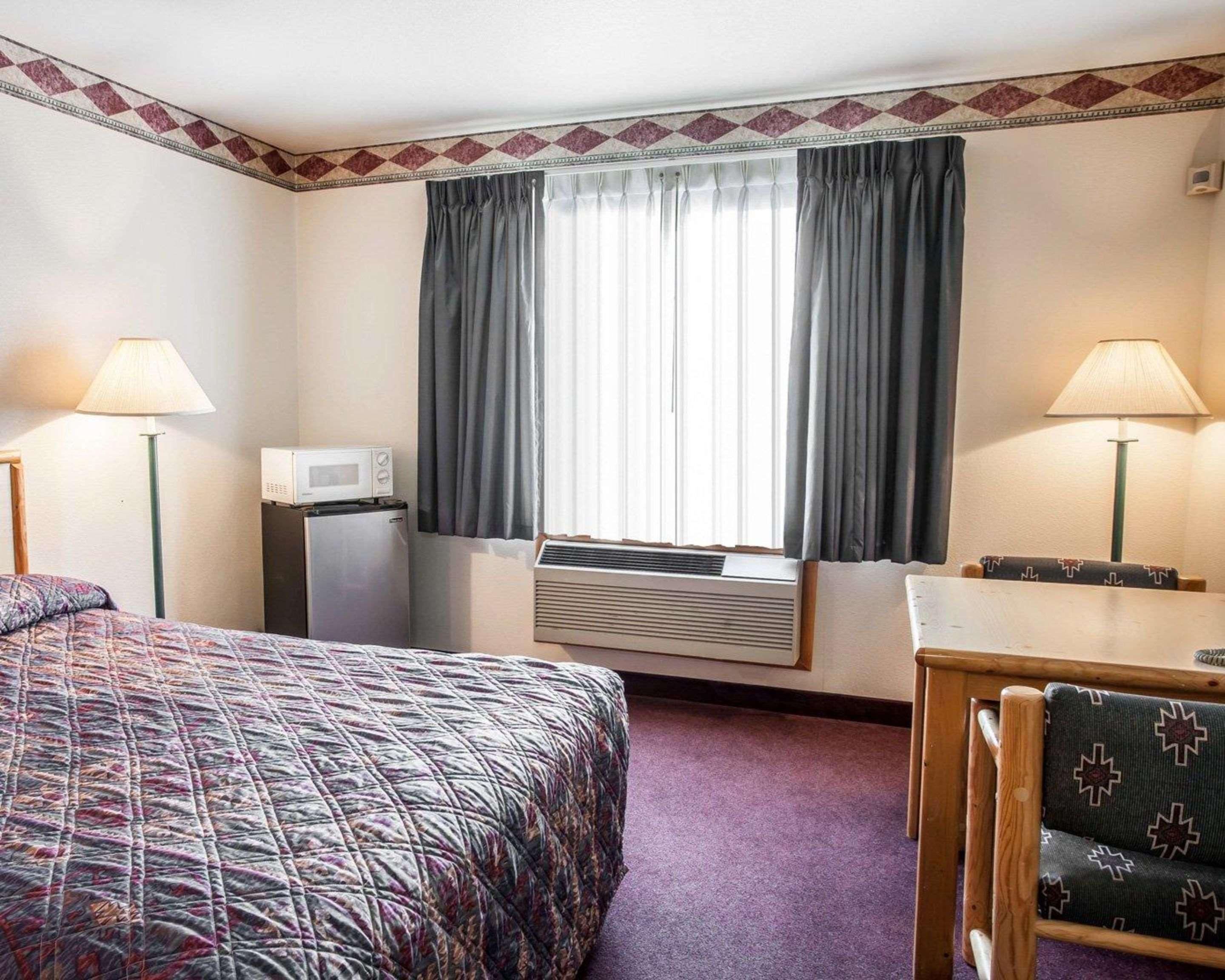 Rodeway Inn & Suites Σποκάν Εξωτερικό φωτογραφία