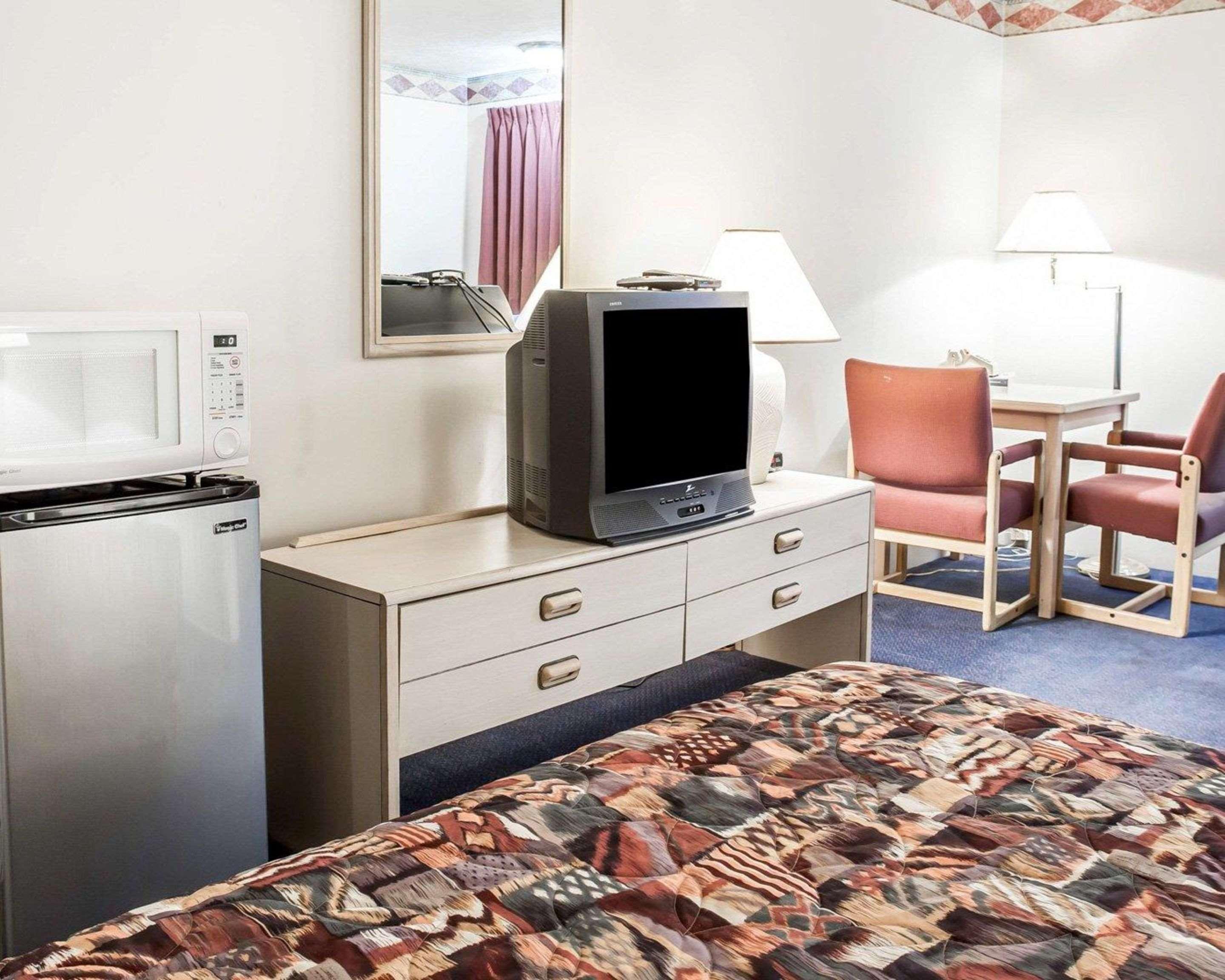 Rodeway Inn & Suites Σποκάν Εξωτερικό φωτογραφία