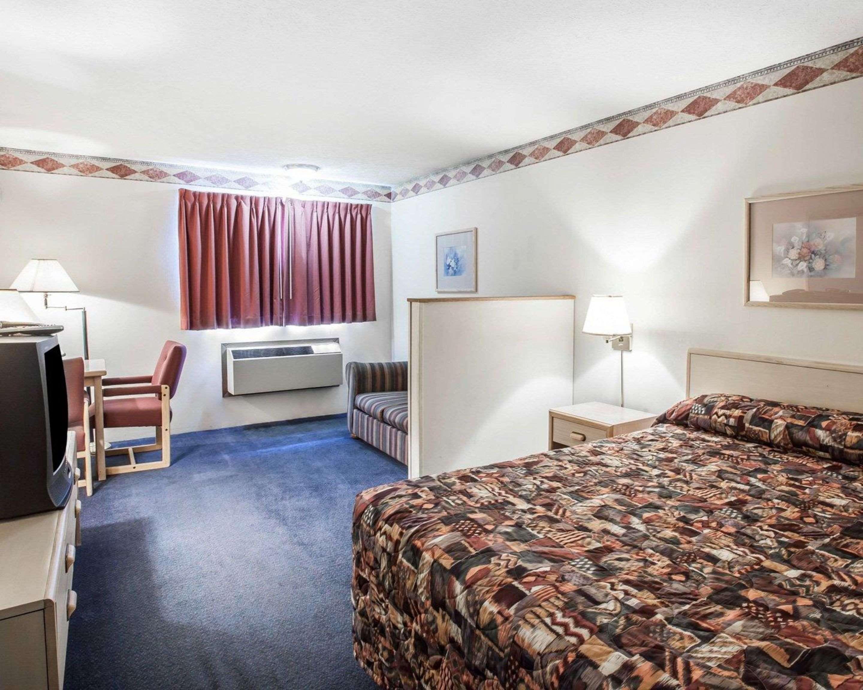 Rodeway Inn & Suites Σποκάν Εξωτερικό φωτογραφία