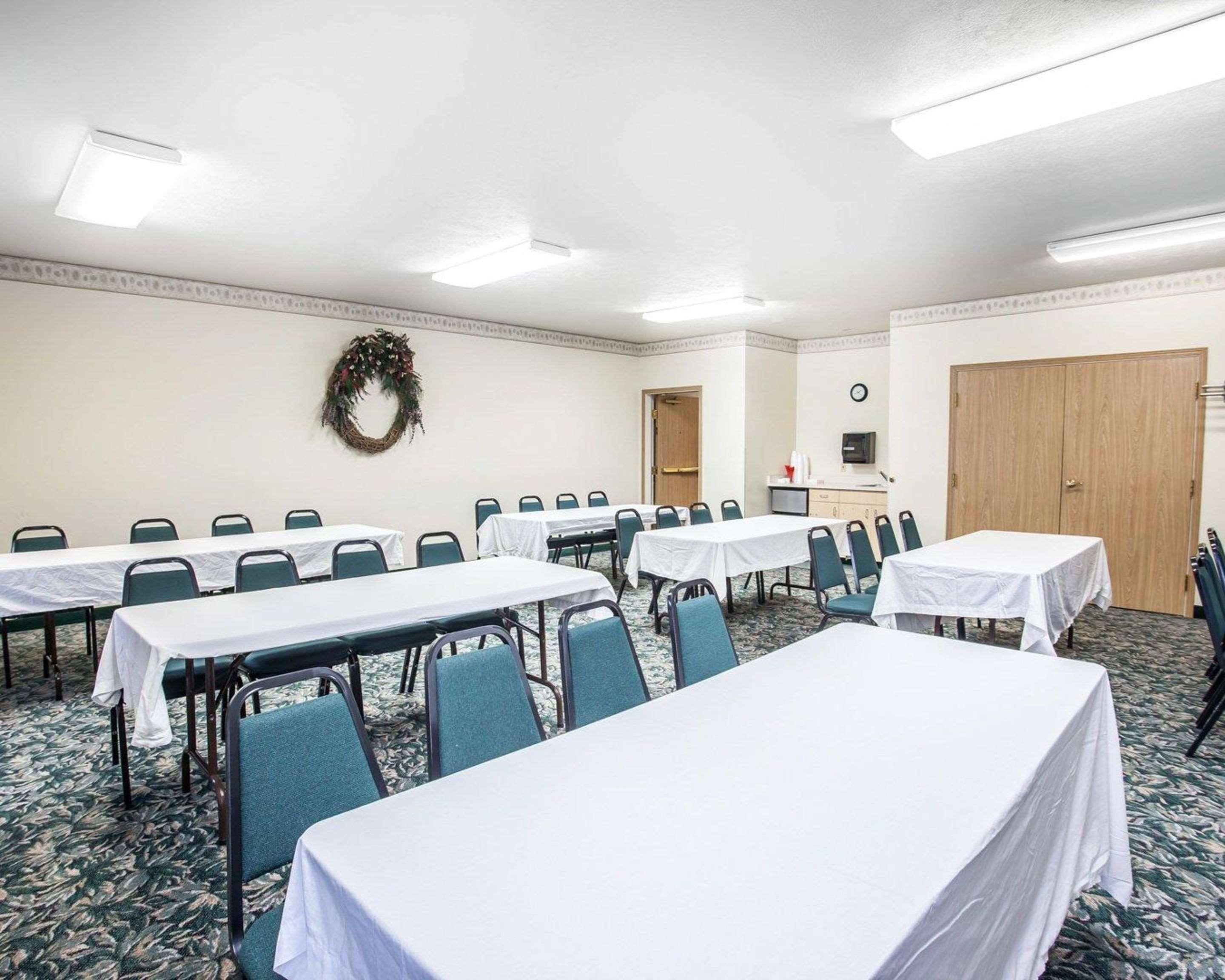 Rodeway Inn & Suites Σποκάν Εξωτερικό φωτογραφία