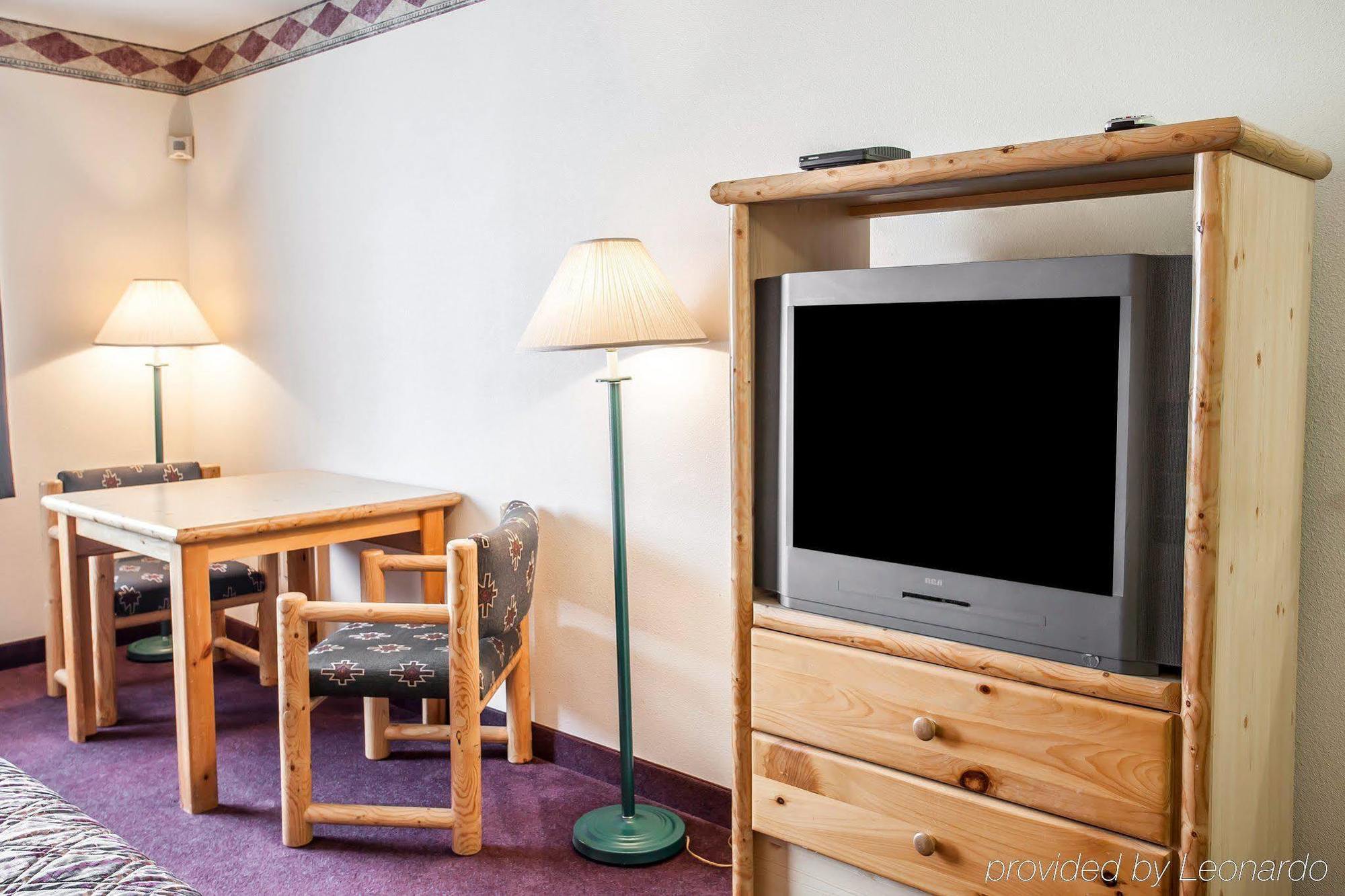 Rodeway Inn & Suites Σποκάν Εξωτερικό φωτογραφία