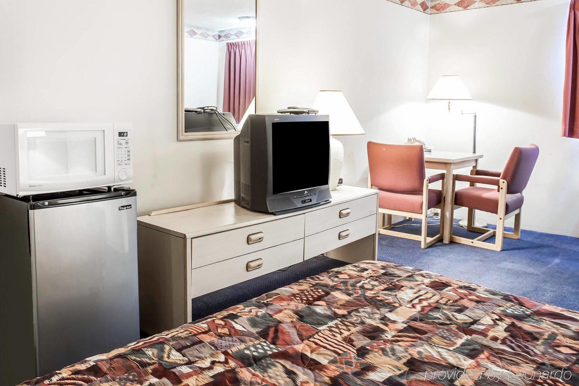 Rodeway Inn & Suites Σποκάν Εξωτερικό φωτογραφία